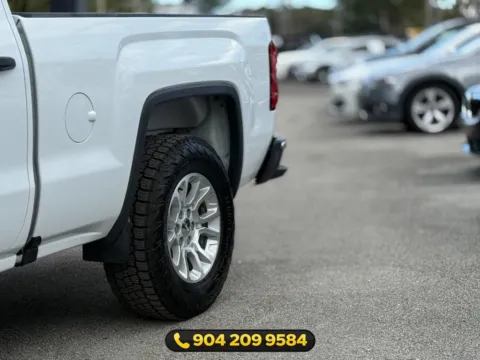 More photos of 2017 GMC Sierra 1500 at AUTOLAND, FL