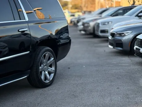 Photos of 2019 Cadillac Escalade ESV Luxury for sale in Jacksonville, FL at AUTOLAND