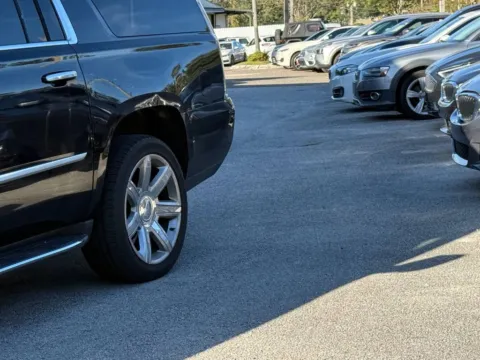 Another view of 2019 Cadillac Escalade ESV Luxury for sale in Jacksonville, FL at AUTOLAND