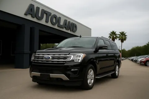 Black 2018 Ford Expedition XLT for sale in Jacksonville, FL