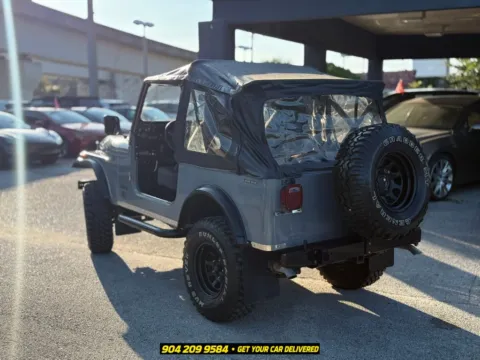 More photos of 1979 Jeep CJ-7 at AUTOLAND, FL