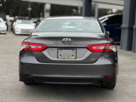 More photos of 2018 Toyota Camry LE at AUTOLAND, FL