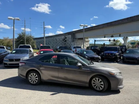 More photos of 2018 Toyota Camry LE at AUTOLAND, FL