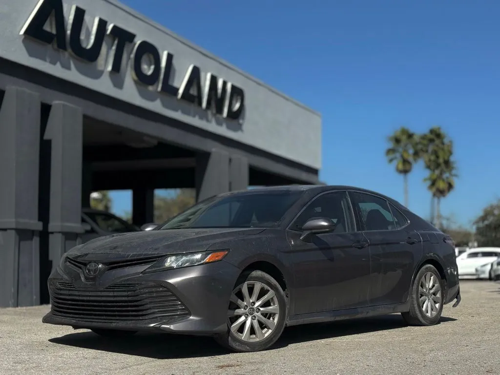 Gray 2018 Toyota Camry LE for sale in Jacksonville, FL