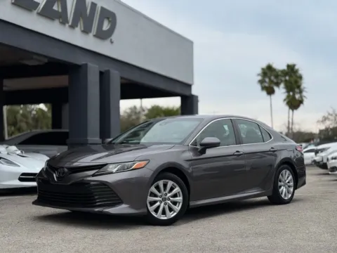 Gray 2018 Toyota Camry LE for sale in Jacksonville, FL