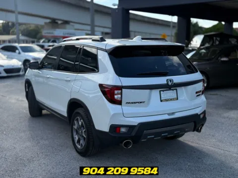 More photos of 2022 Honda Passport TrailSport at AUTOLAND, FL