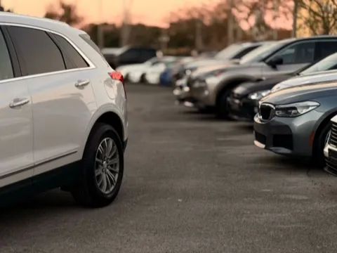 Photos of 2017 Cadillac XT5 Luxury for sale in Jacksonville, FL at AUTOLAND