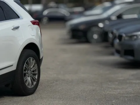 Photos of 2017 Cadillac XT5 Luxury for sale in Jacksonville, FL at AUTOLAND