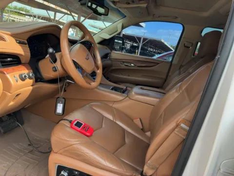 More photos of 2016 Cadillac Escalade ESV Platinum Edition at AUTOLAND, FL