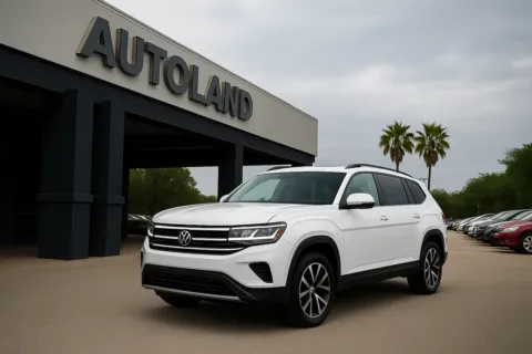 White 2022 Volkswagen Atlas 2.0T SE for sale in Jacksonville, FL