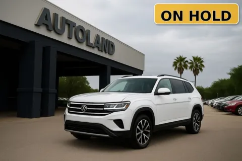 White 2022 Volkswagen Atlas 2.0T SE for sale in Jacksonville, FL