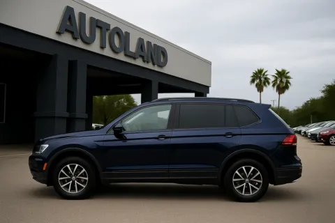 Photos of 2021 Volkswagen Tiguan 2.0T SE for sale in Jacksonville, FL at AUTOLAND