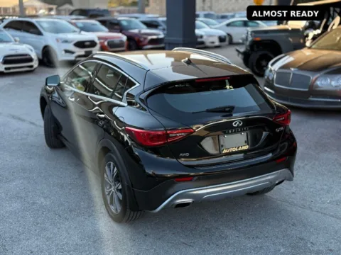More photos of 2017 INFINITI QX30 Premium at AUTOLAND, FL