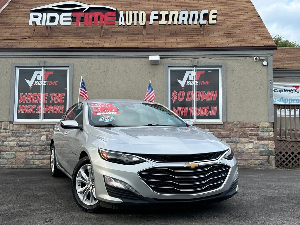 Silver 2021 CHEVROLET MALIBU LT for sale in Merrillville, IN