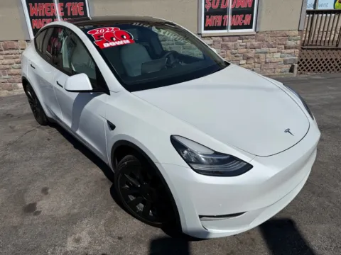 More photos of 2022 TESLA MODEL Y LONG RANGE-AWD at Ride Time Auto Finance Merrillville, IN