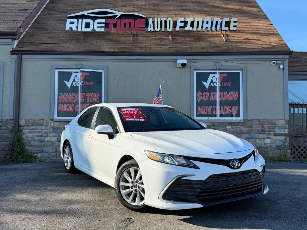 White 2023 TOYOTA CAMRY LE for sale in Merrillville, IN