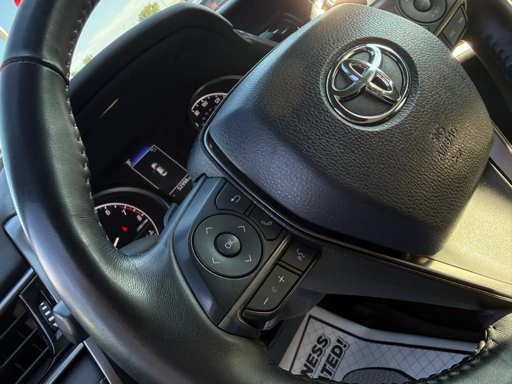 2024 Toyota Camry SE - Photo 27