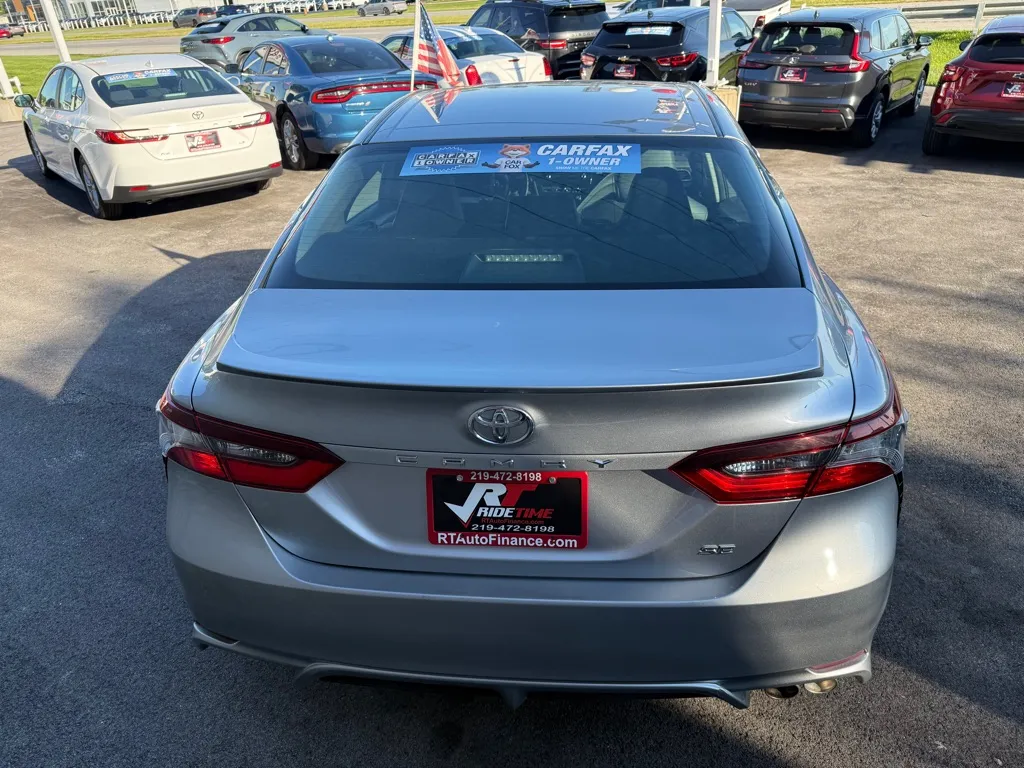 2024 Toyota Camry SE - Photo 13