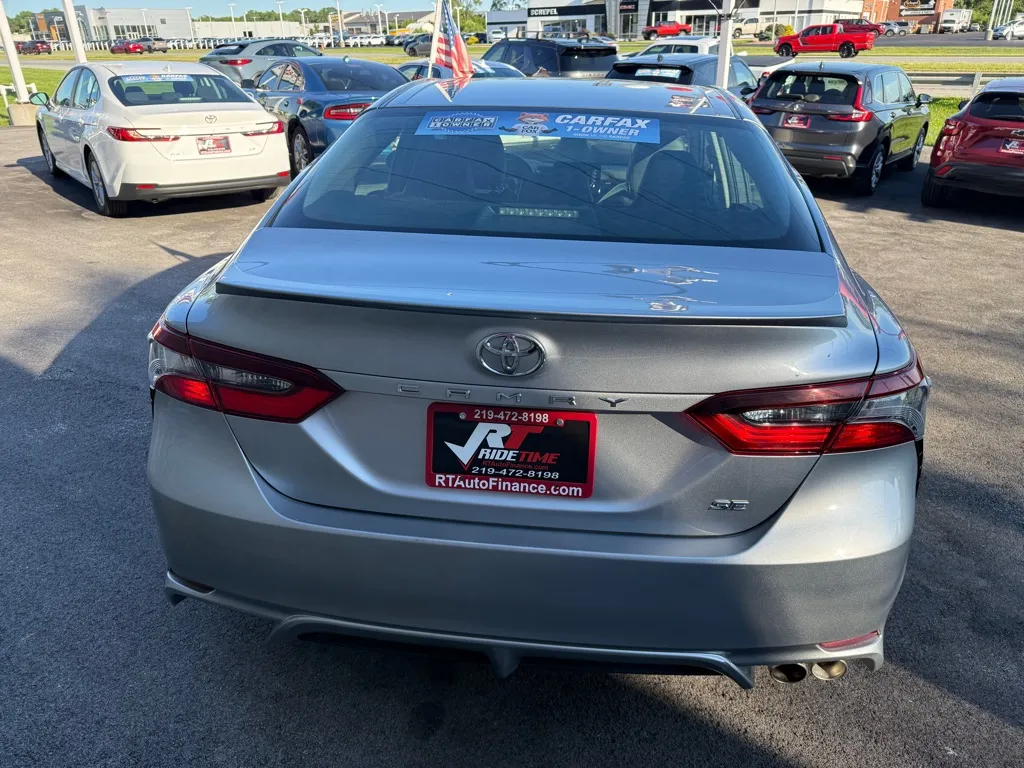 2024 Toyota Camry SE - Photo 12