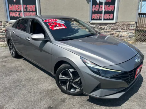 Another view of 2023 HYUNDAI ELANTRA SEL for sale in Merrillville, IN at Ride Time Auto Finance Merrillville