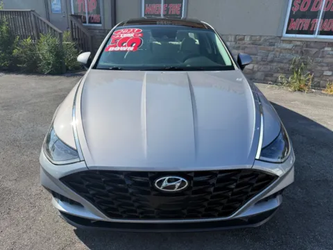 More photos of 2023 HYUNDAI SONATA SEL at Ride Time Auto Finance Merrillville, IN