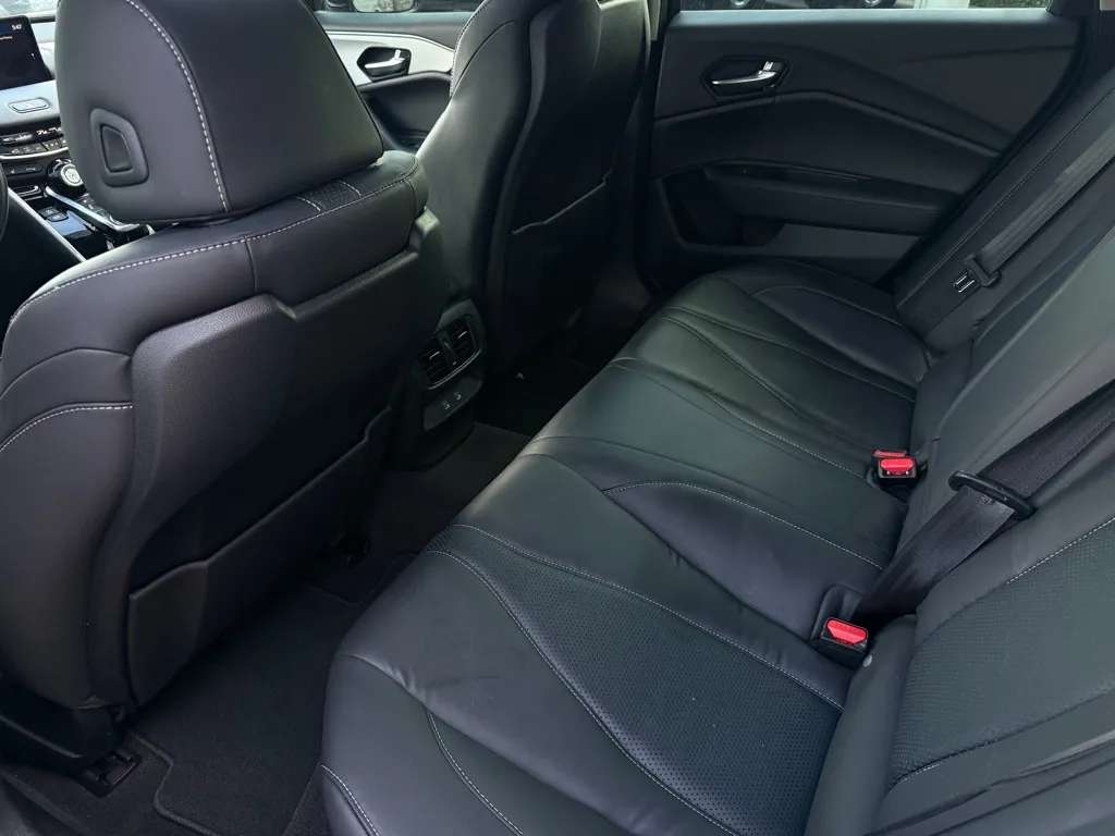 2024 Acura TLX Technology Package - Photo 17