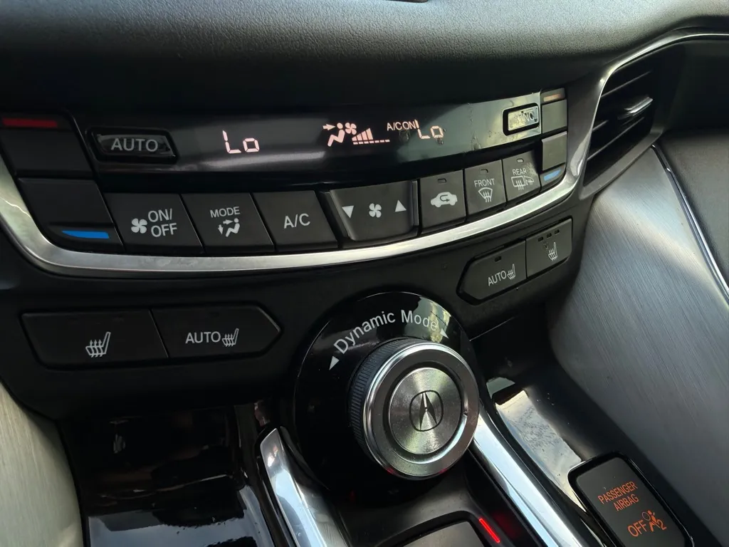 2024 Acura TLX Technology Package - Photo 28