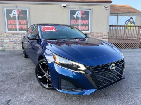 Photos of 2023 NISSAN ALTIMA 2.5 SR - AWD for sale in Merrillville, IN at Ride Time Auto Finance Merrillville