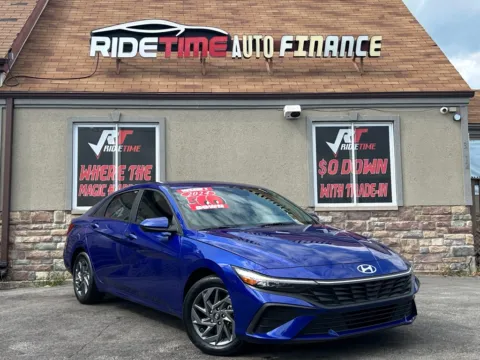 Blue 2024 HYUNDAI ELANTRA SEL for sale in Merrillville, IN