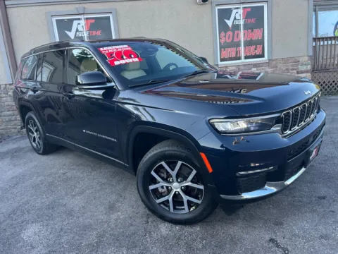 Another view of 2023 JEEP GRAND CHEROKEE LIMITED - 4X4 for sale in Merrillville, IN at Ride Time Auto Finance Merrillville