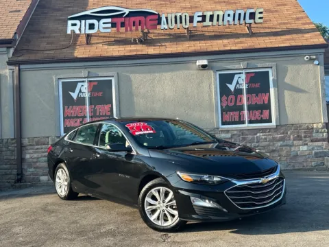 Black 2023 CHEVROLET MALIBU LT for sale in Merrillville, IN