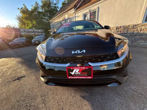 More photos of 2023 KIA FORTE LX at Ride Time Auto Finance Merrillville, IN