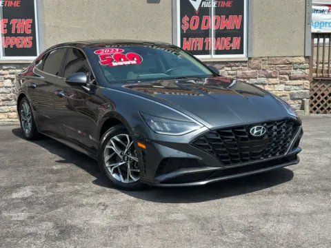 Photos of 2023 HYUNDAI SONATA SEL-CONVENIENCE for sale in Merrillville, IN at Ride Time Auto Finance Merrillville