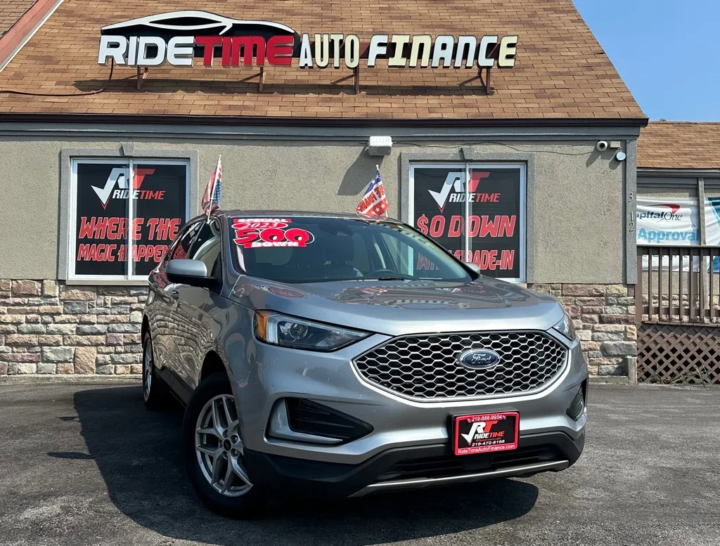 Silver 2023 FORD EDGE SEL for sale in Merrillville, IN