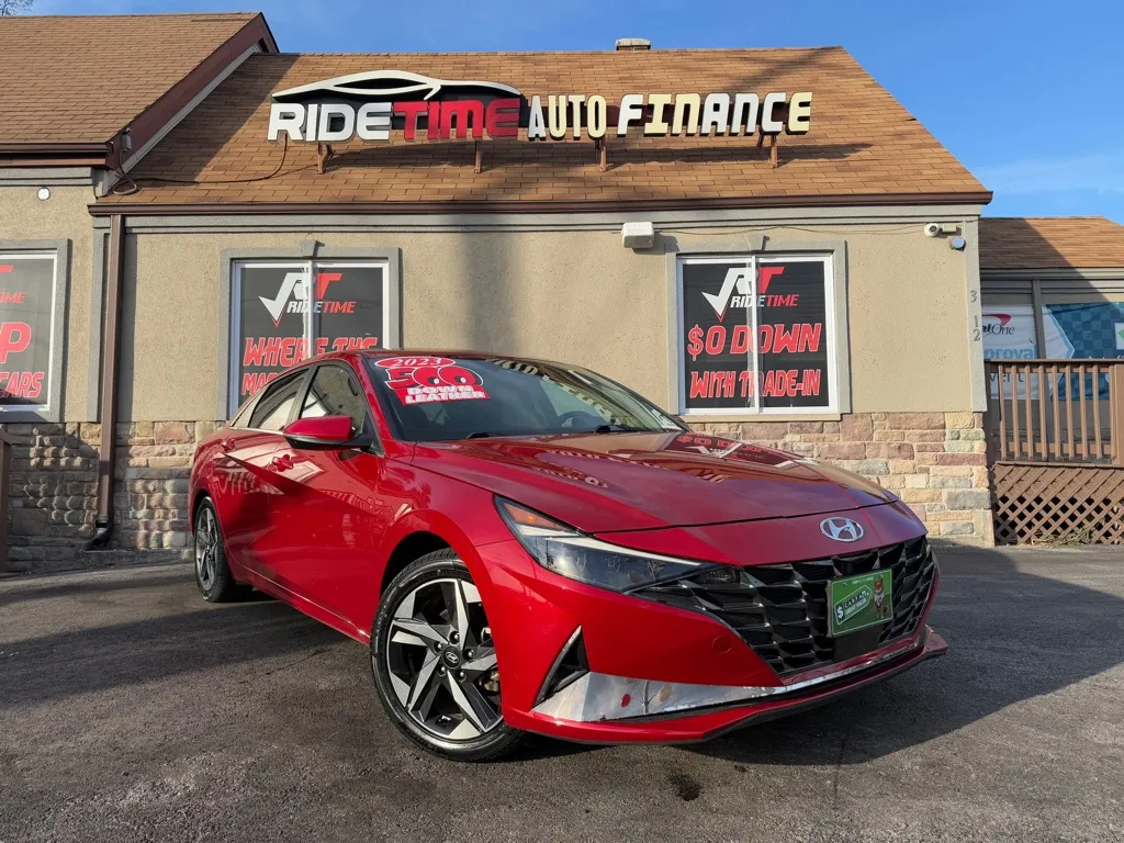 Red 2023 HYUNDAI ELANTRA HYBRID LIMITED for sale in Merrillville, IN