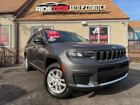 Gray 2022 JEEP GRAND CHEROKEE LAREDO for sale in Merrillville, IN