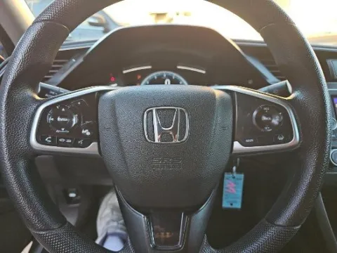 More photos of 2021 Honda Civic LX at Gulliver Auto Group, TX