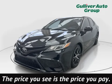 Black 2021 Toyota Camry SE for sale in Plano, TX