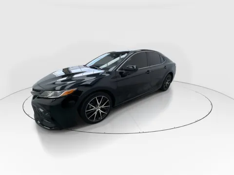 More photos of 2021 Toyota Camry SE at Gulliver Auto Group, TX