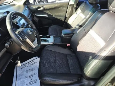 More photos of 2014 Toyota Camry SE at Gulliver Auto Group, TX