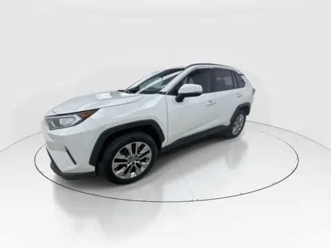 More photos of 2019 Toyota RAV4 Limited at Gulliver Auto Group, TX