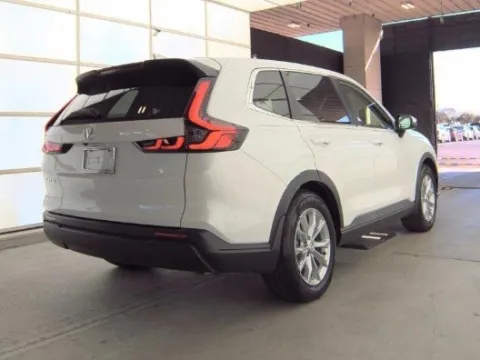 More photos of 2023 Honda CR-V EX-L at Gulliver Auto Group, TX