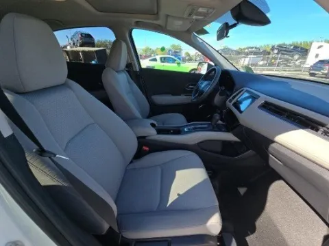 More photos of 2022 Honda HR-V EX at Gulliver Auto Group, TX