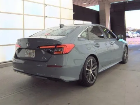 More photos of 2022 Honda Civic Touring at Gulliver Auto Group, TX