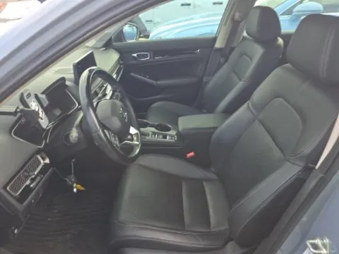 More photos of 2022 Honda Civic Touring at Gulliver Auto Group, TX