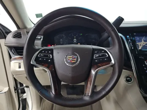 More photos of 2015 Cadillac Escalade Premium at Gulliver Auto Group, TX