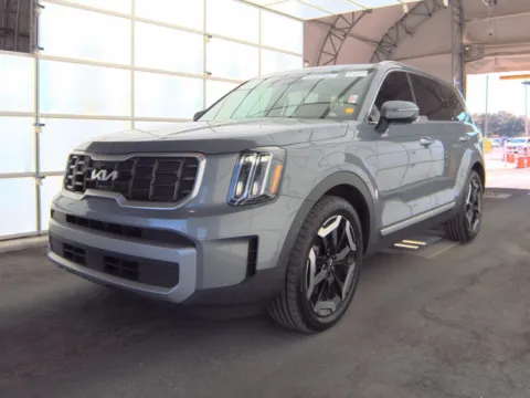 Silver 2023 Kia Telluride S for sale in Plano, TX