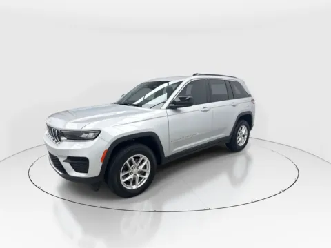 More photos of 2024 Jeep Grand Cherokee Laredo X at Gulliver Auto Group, TX