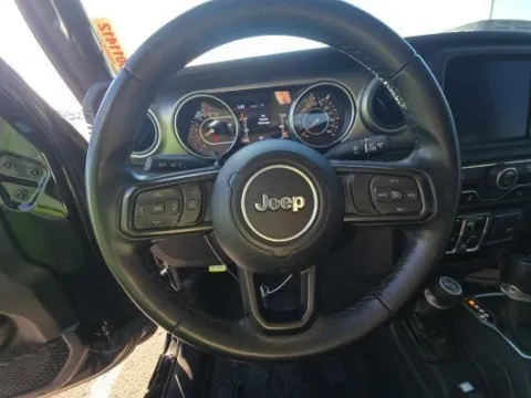 More photos of 2021 Jeep Gladiator Willys at Gulliver Auto Group, TX