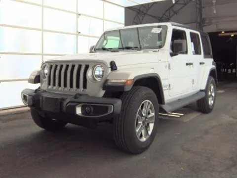 White 2018 Jeep Wrangler Unlimited Sahara for sale in Plano, TX